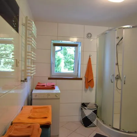 In Near Baltic Sea بيت للعطل *